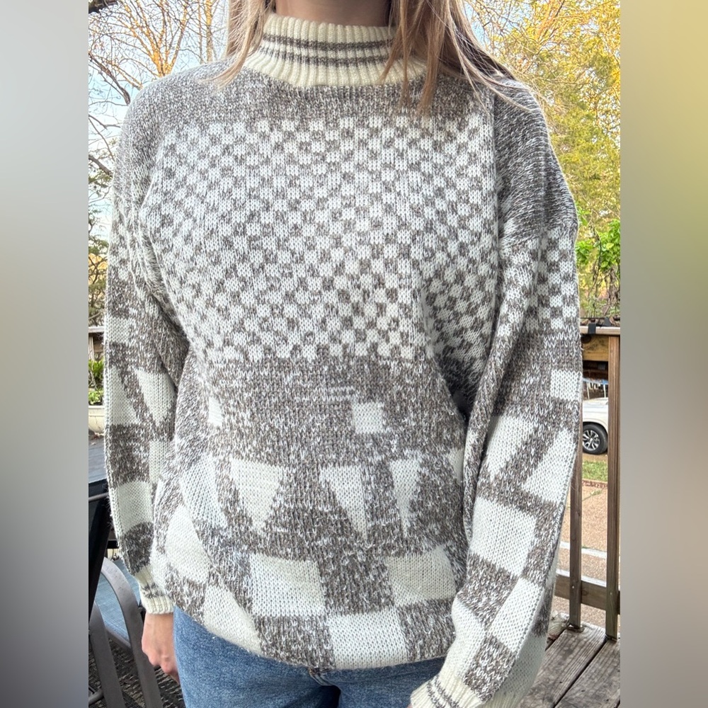 Vintage 90s Clifton‎ Place Abstract Pattern Earth Tone Knit Sweater